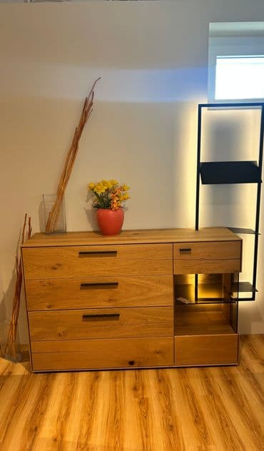 Sideboard 1880 - Hintergrundbild